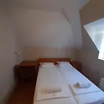 Къща за гости диел *